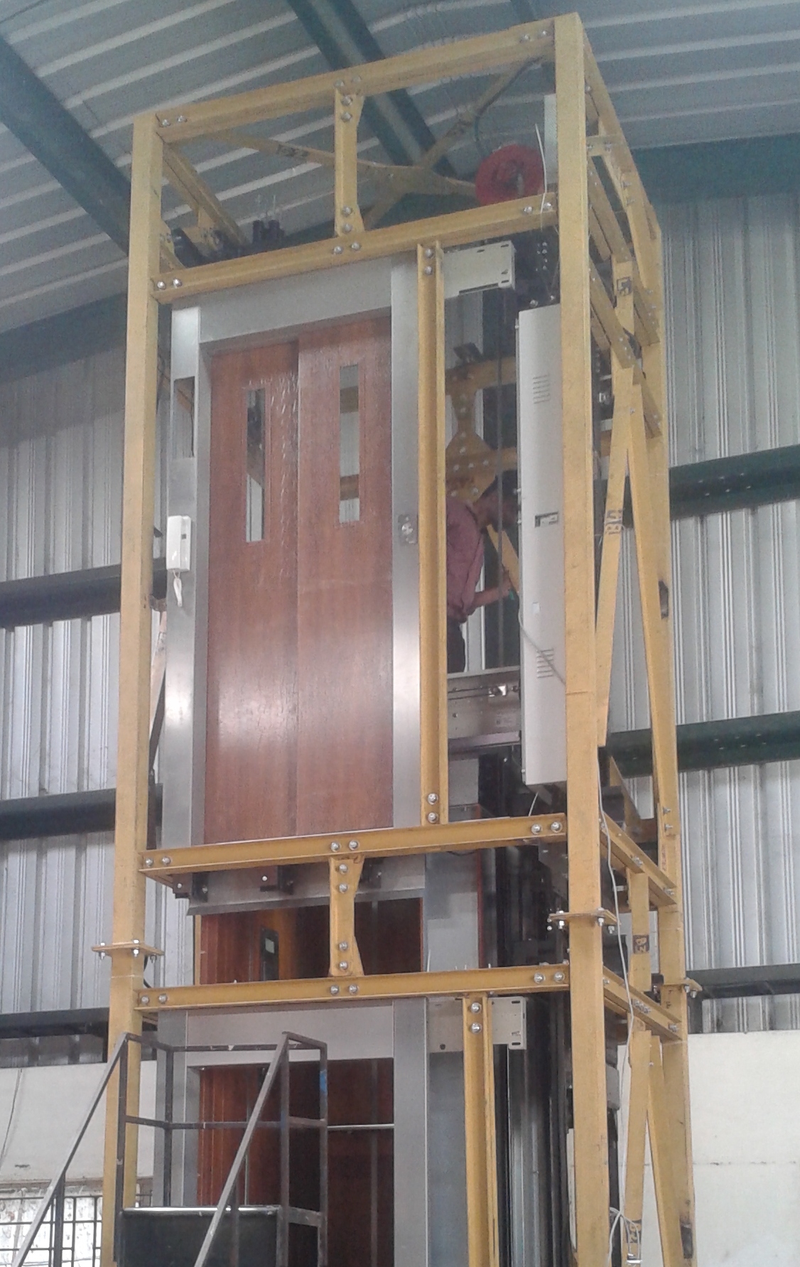 Lift shaft structure